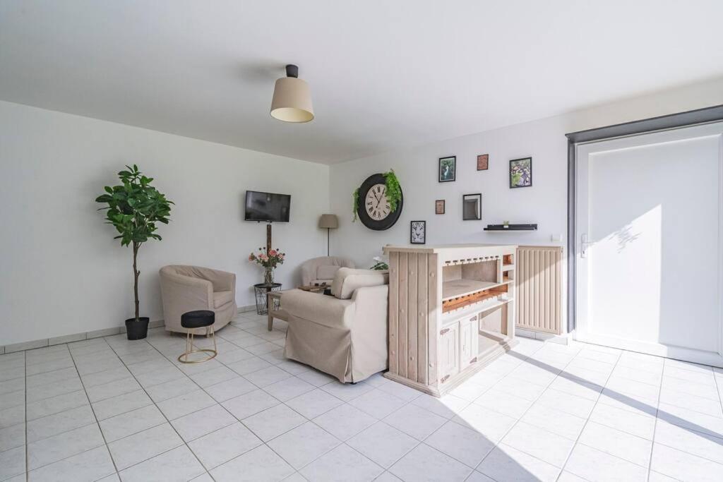 Logis Du Lys Appartement Boult-sur-Suippe Buitenkant foto